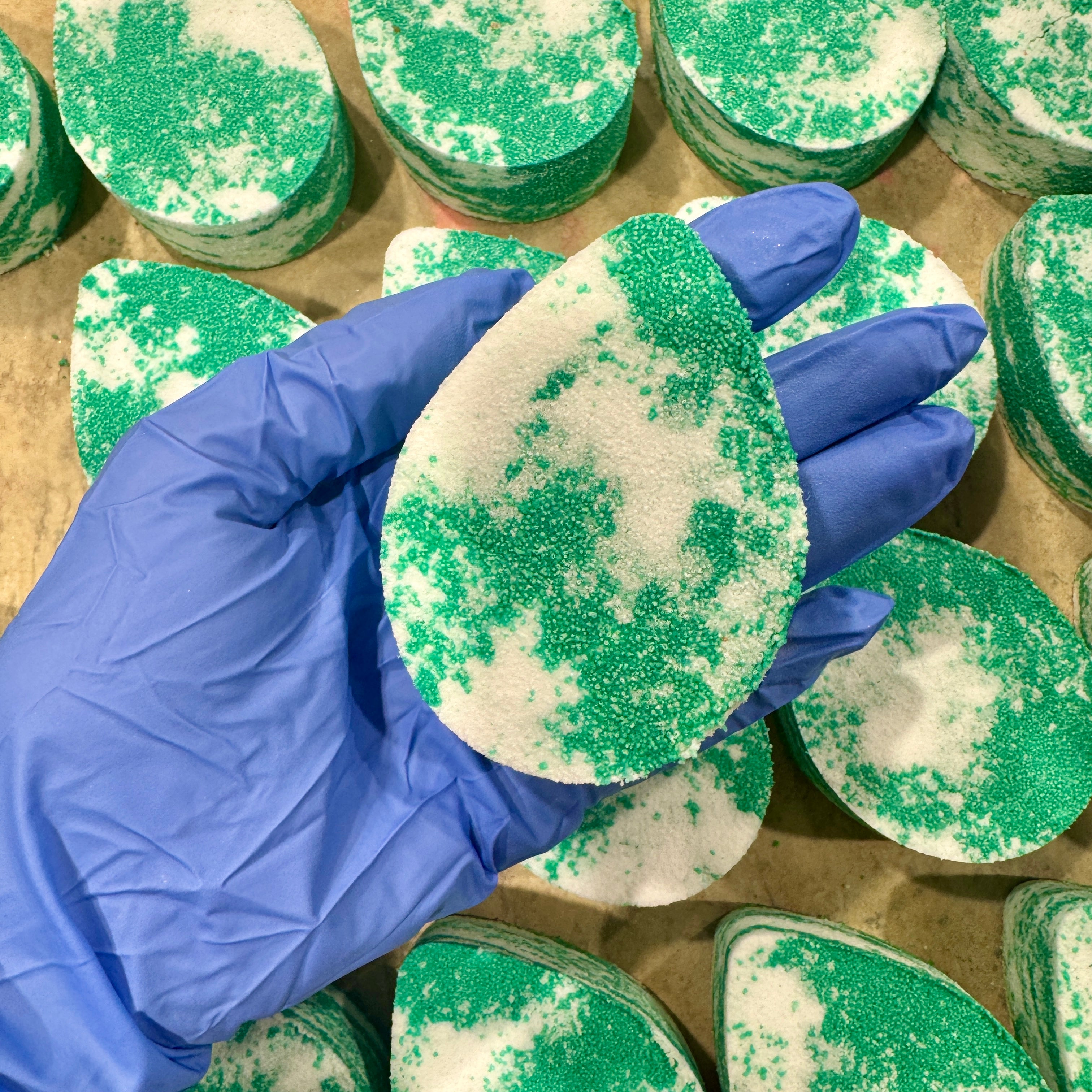 Festive Bath Bomb